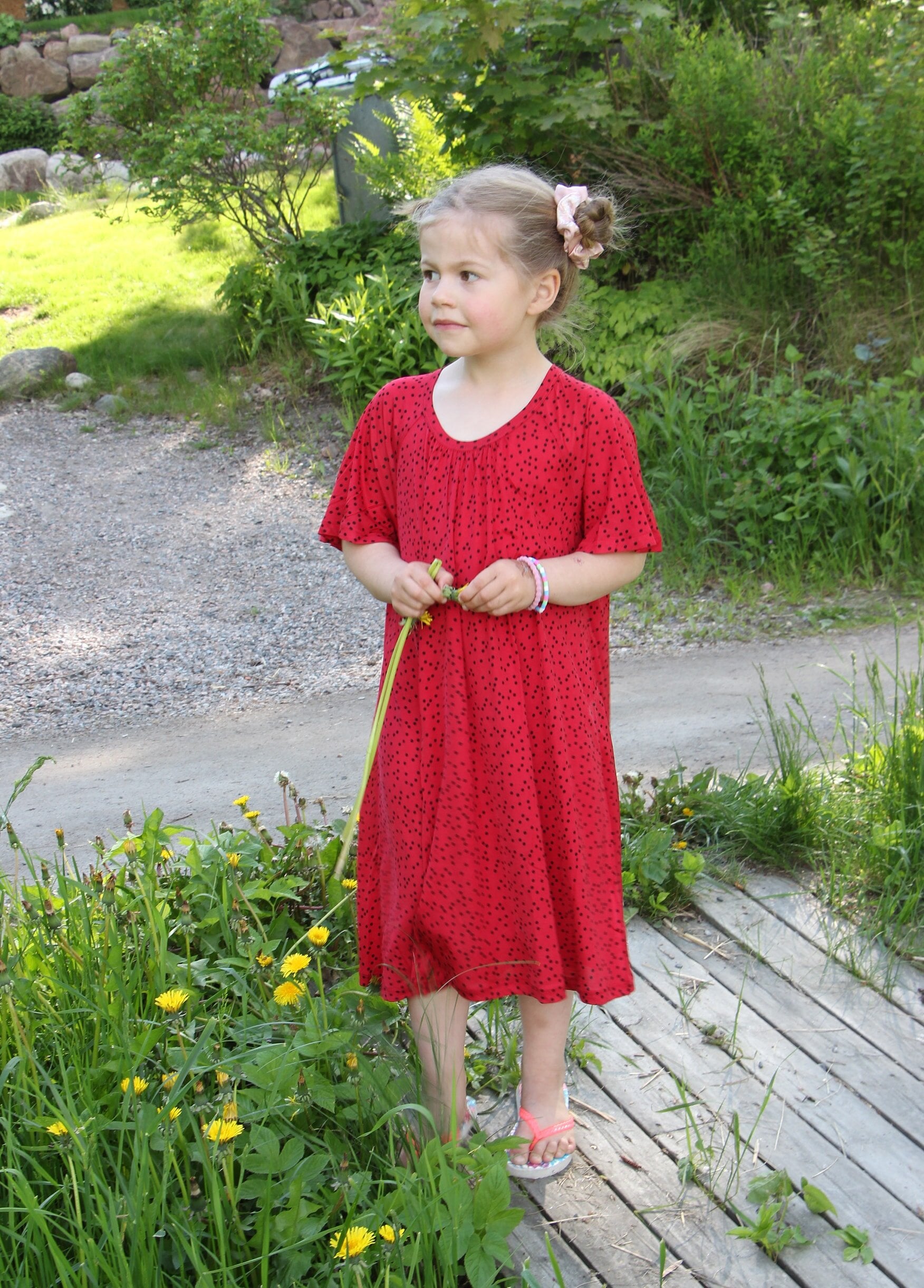 Kids silk nightdress/dress red dotted