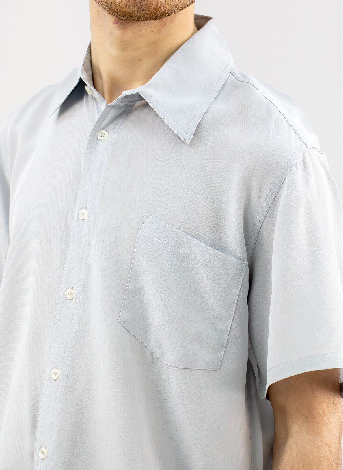 Short-Sleeved Silk Shirt, Light Grey