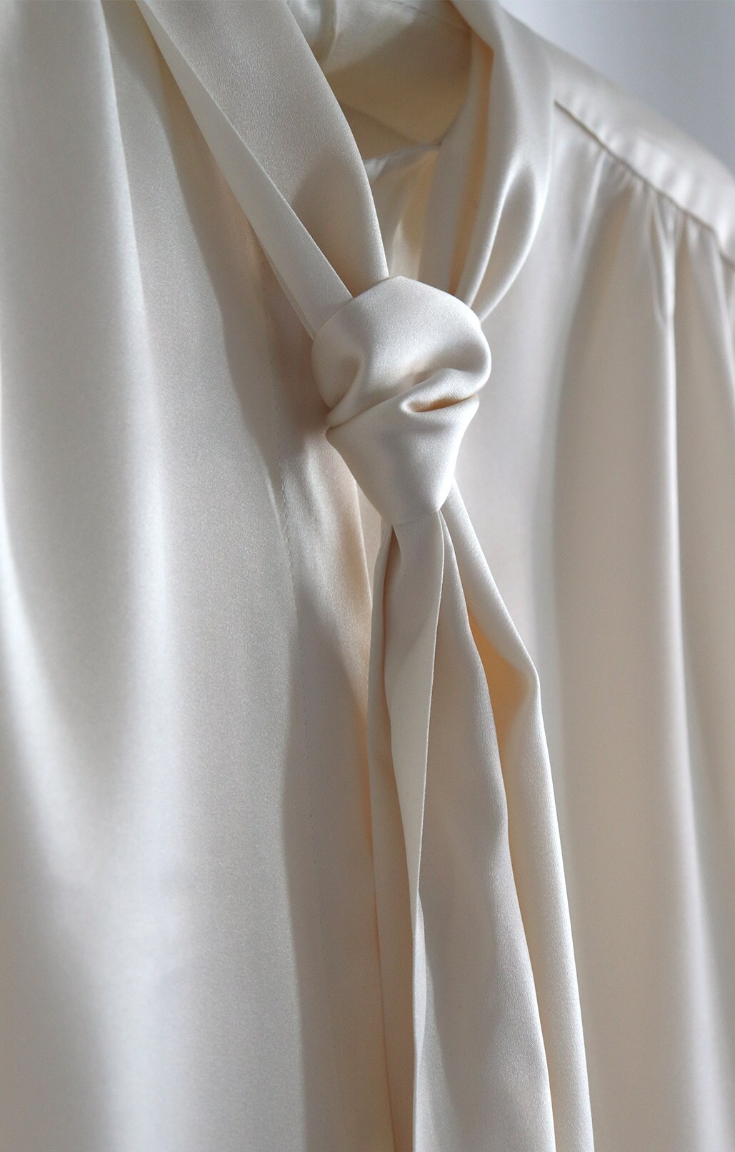 Tie Neck Blouse Silk satin, Champagne