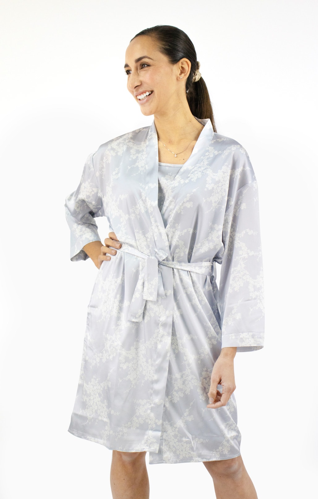 Silk satin robe grey patterned