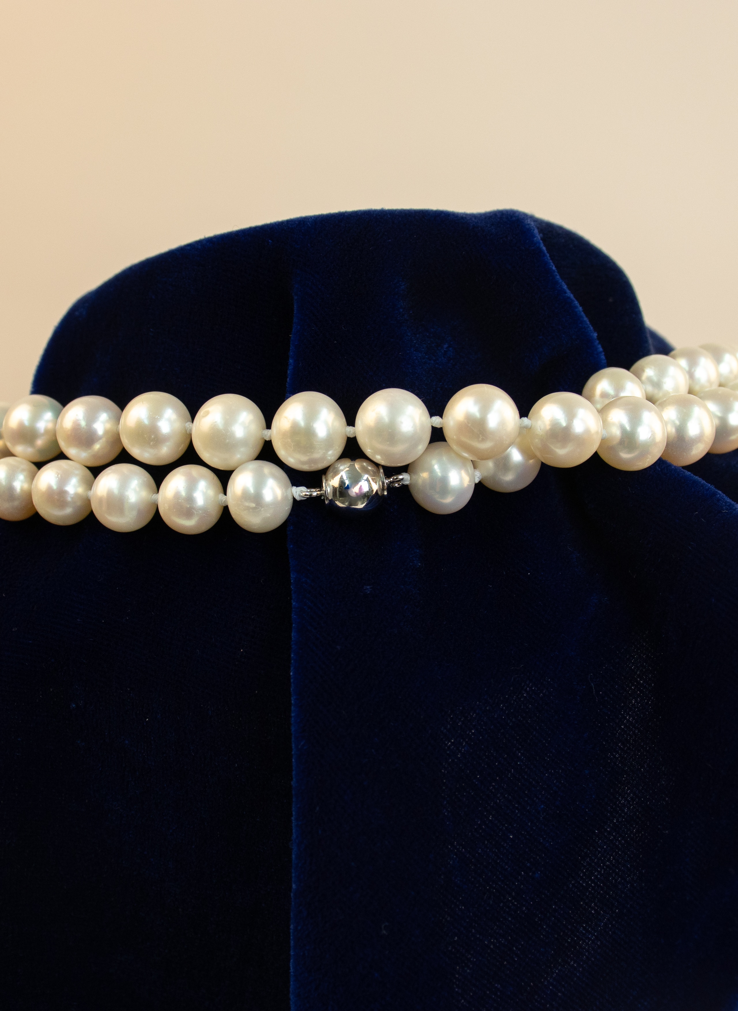 Long Necklace With Round Genuine Freshwater Pearls, Classic